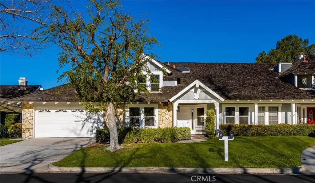 11 Thunder Trail 6, Irvine, CA — listing photo 1