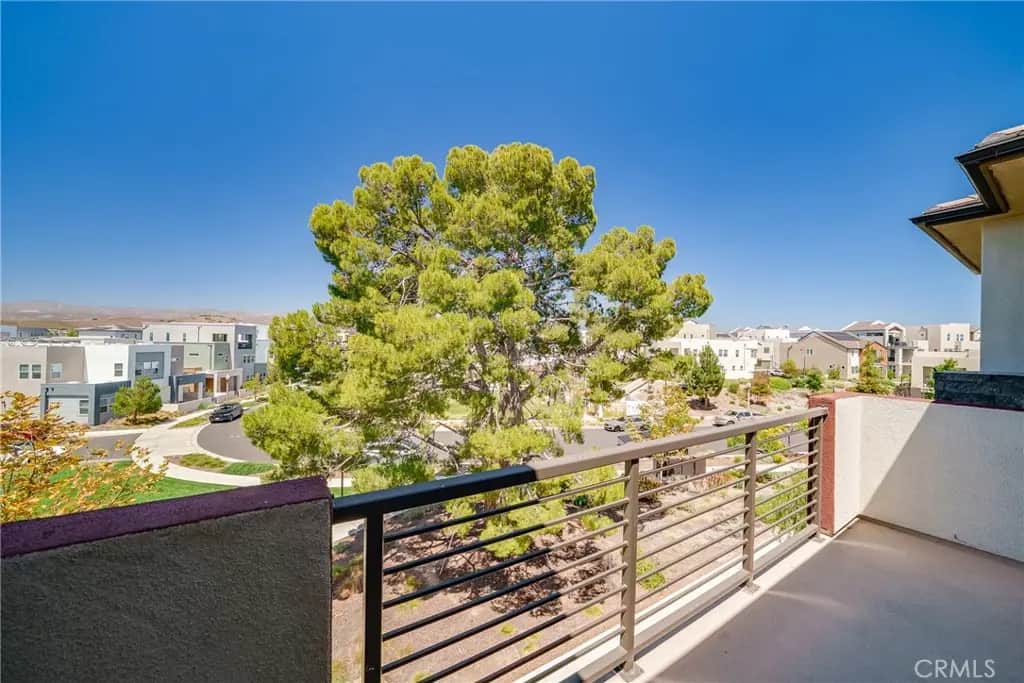 127 Biome, Irvine, CA — listing photo 1