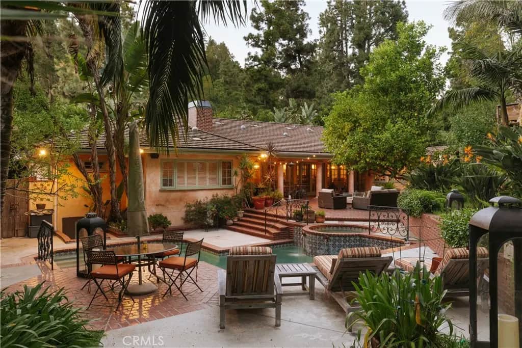 1138 Coldwater Canyon Drive, Beverly Hills, CA — listing photo 1