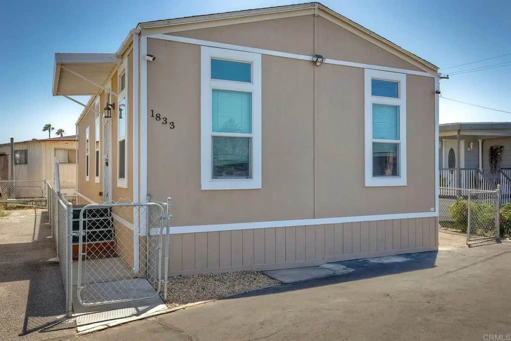 1833 Cindy St, San Diego, CA — listing photo 1