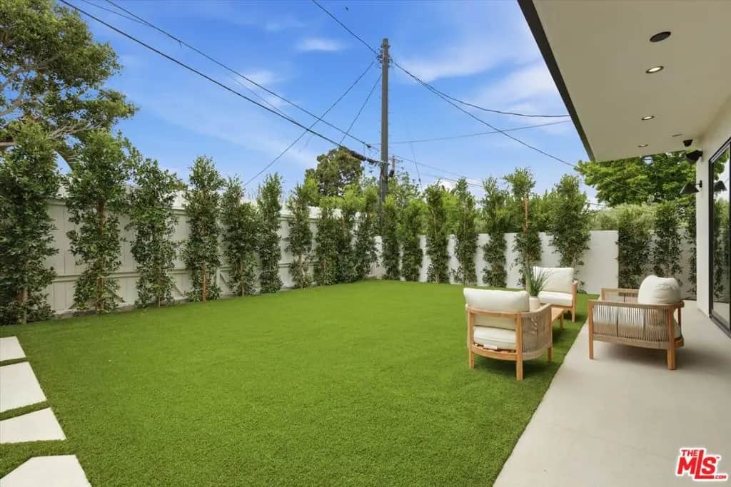 12007 Rose Avenue, Los Angeles, CA — listing photo 1