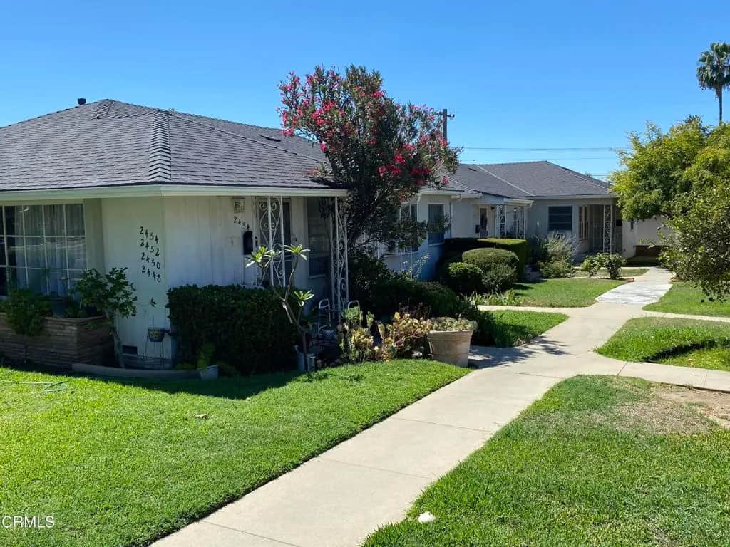 2448 E Washington Boulevard, Pasadena, CA — listing photo 1