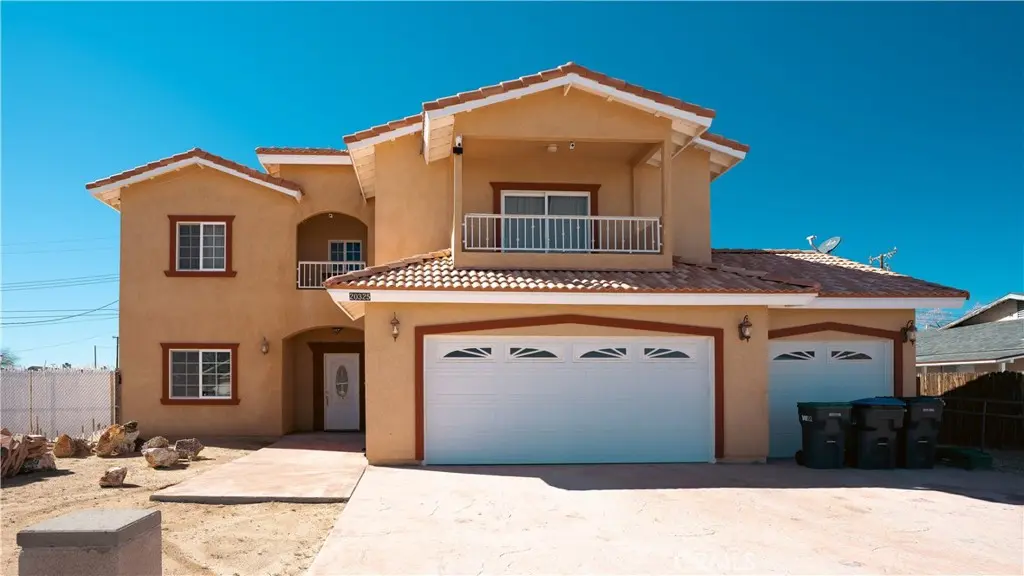 20325 87th, California City, CA — listing photo 1
