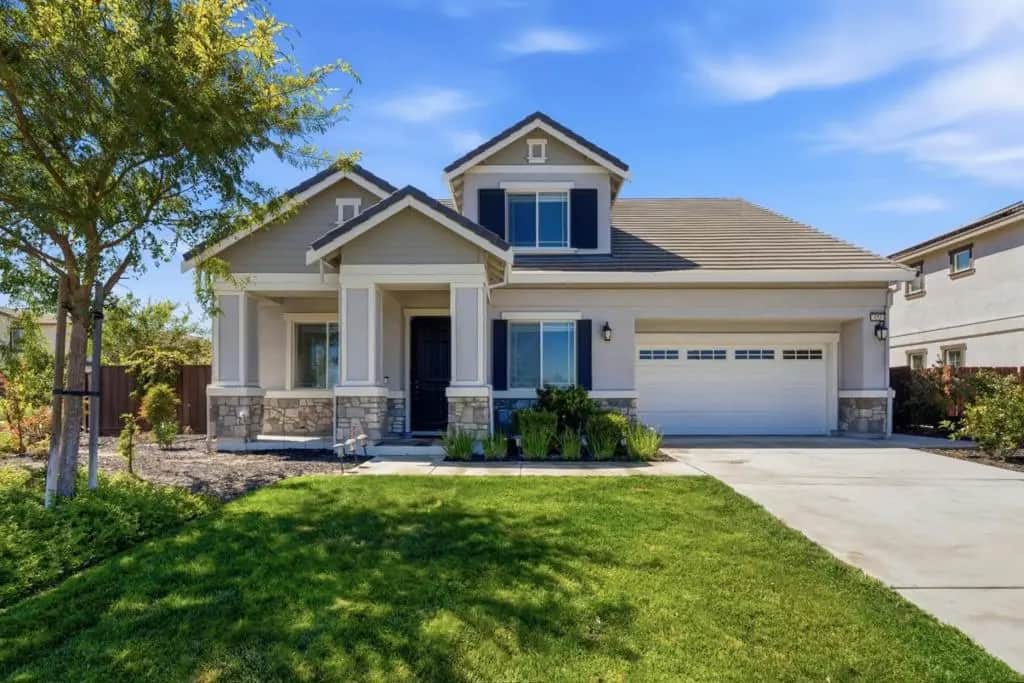 453 Diamond Peak Lane, Oakley, CA — listing photo 1