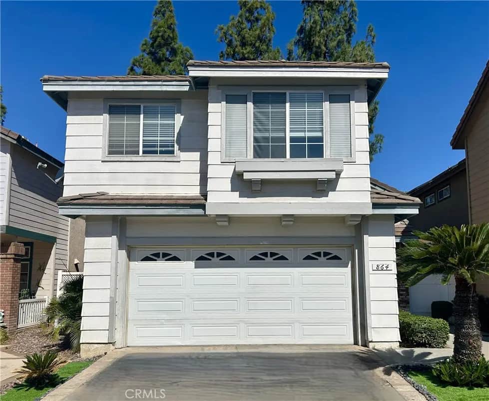 864 Bramble, Corona, CA — listing photo 1