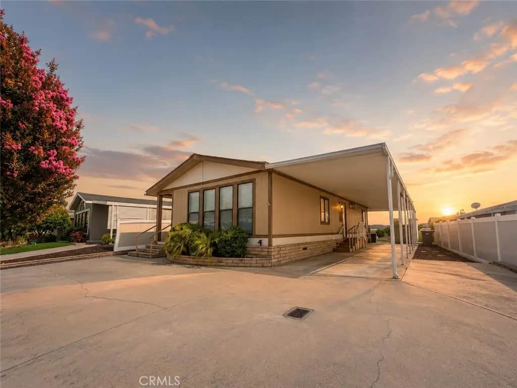 28861 Via Playa Del Rey, Murrieta, CA — listing photo 1