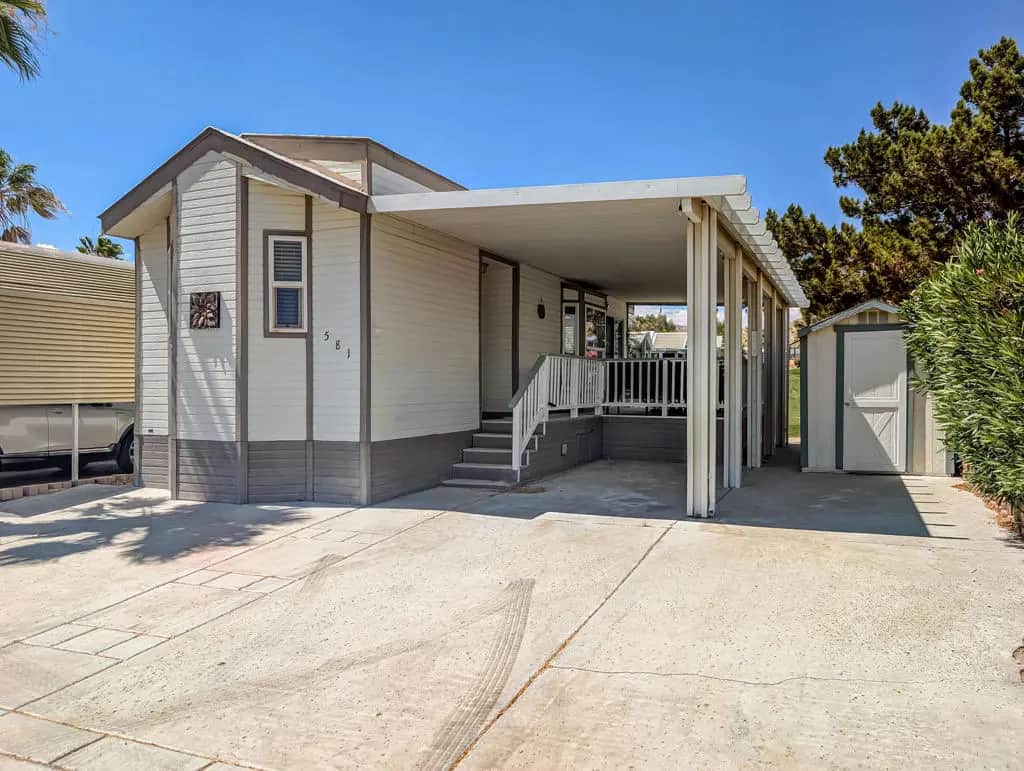 70200 Dillon Road 581, Desert Hot Springs, CA — listing photo 1