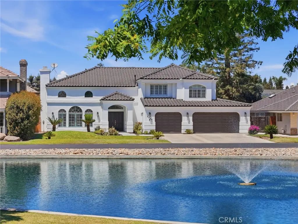 5622 W Prospect, Visalia, CA — listing photo 1