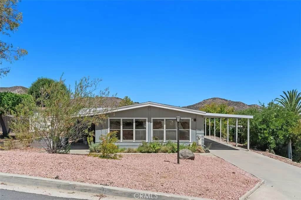 24414 Wagon Wheel, Wildomar, CA — listing photo 1