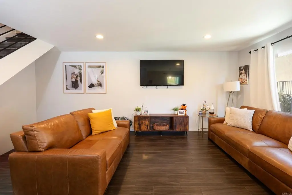 6876 Parkside ave, San Diego, CA — listing photo 1