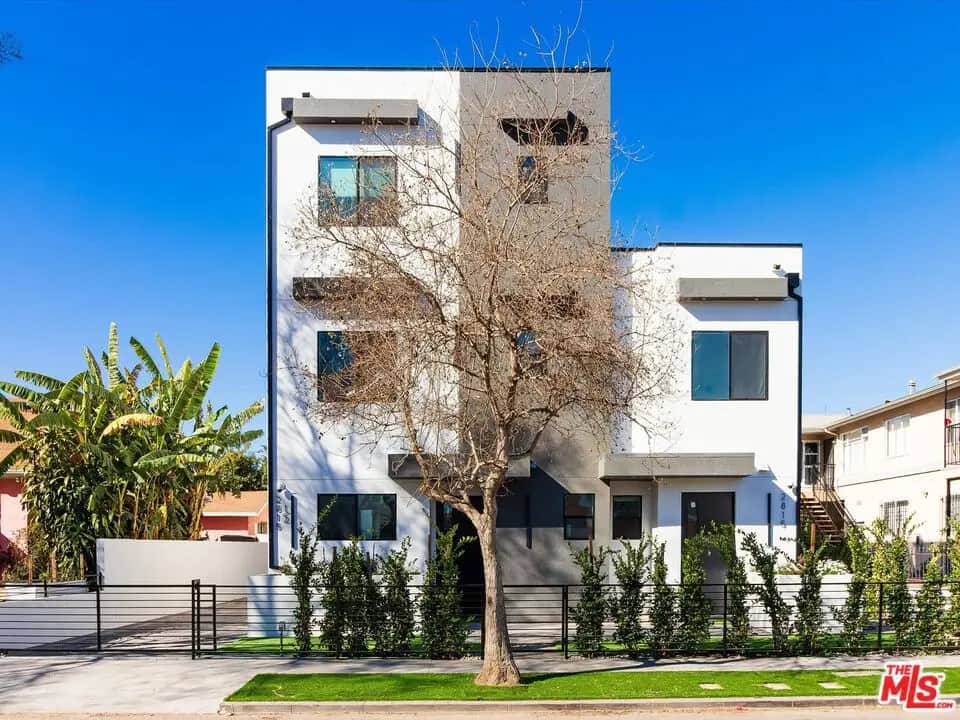 2817 1/2 S Redondo Boulevard, Los Angeles, CA — listing photo 1