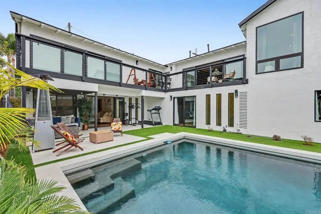 1891 Titus Street, San Diego, CA — listing photo 1