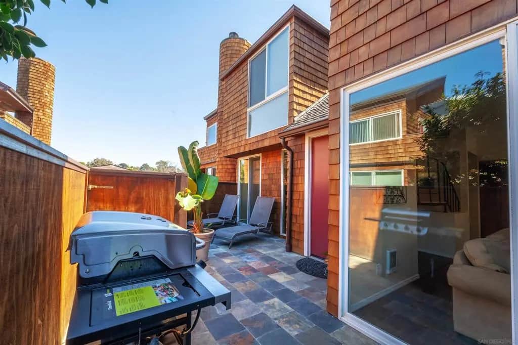 325 S Sierra 36, Solana Beach, CA — listing photo 1