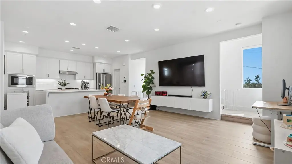 143 Fable, Irvine, CA — listing photo 1