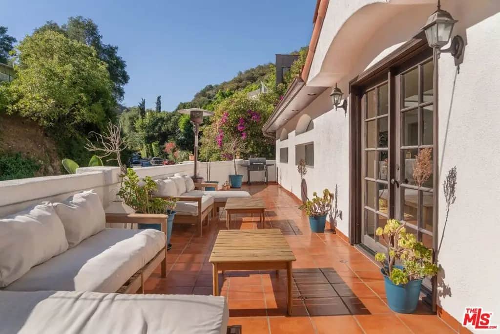 1508 N Beverly Glen Boulevard, Los Angeles, CA — listing photo 1
