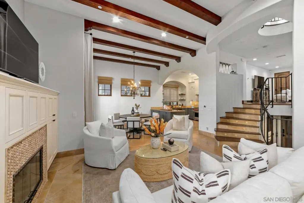 937 F Ave, Coronado, CA — listing photo 1