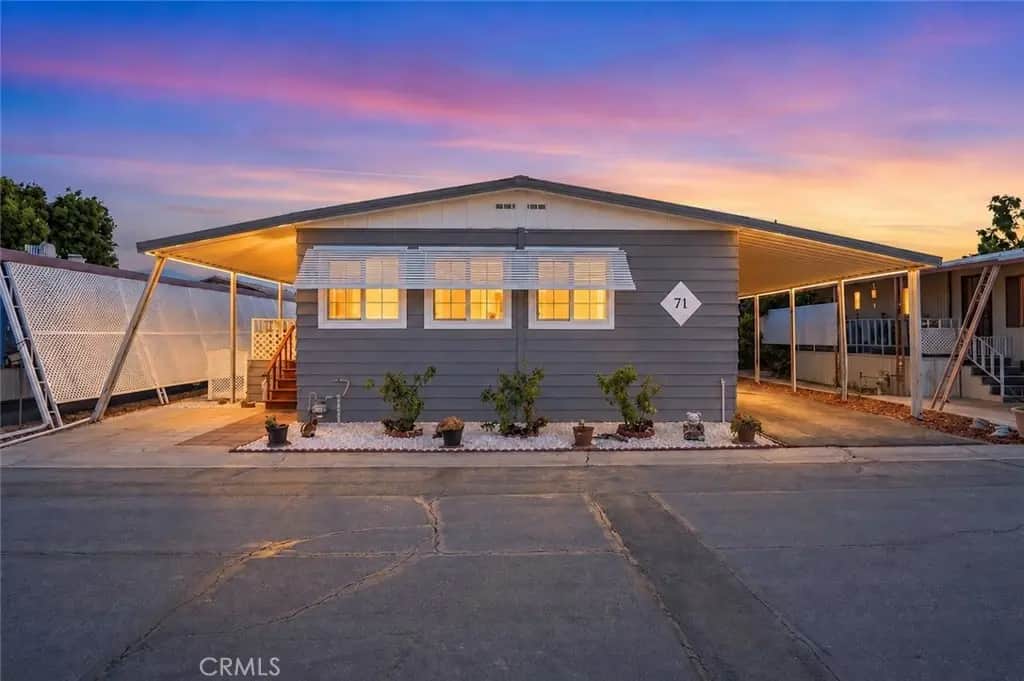42751 E Florida Ave 71, Hemet, CA — listing photo 1
