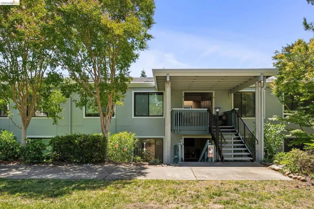 2925 Golden Rain Rd 14, Walnut Creek, CA — listing photo 1