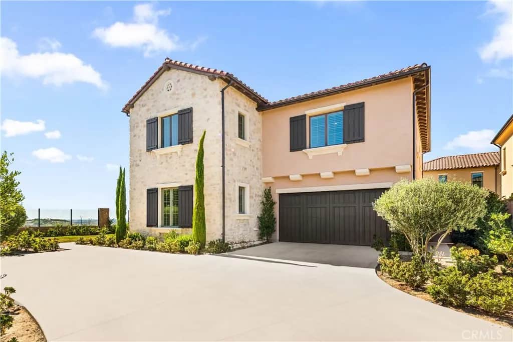 131 Summerland, Irvine, CA — listing photo 1