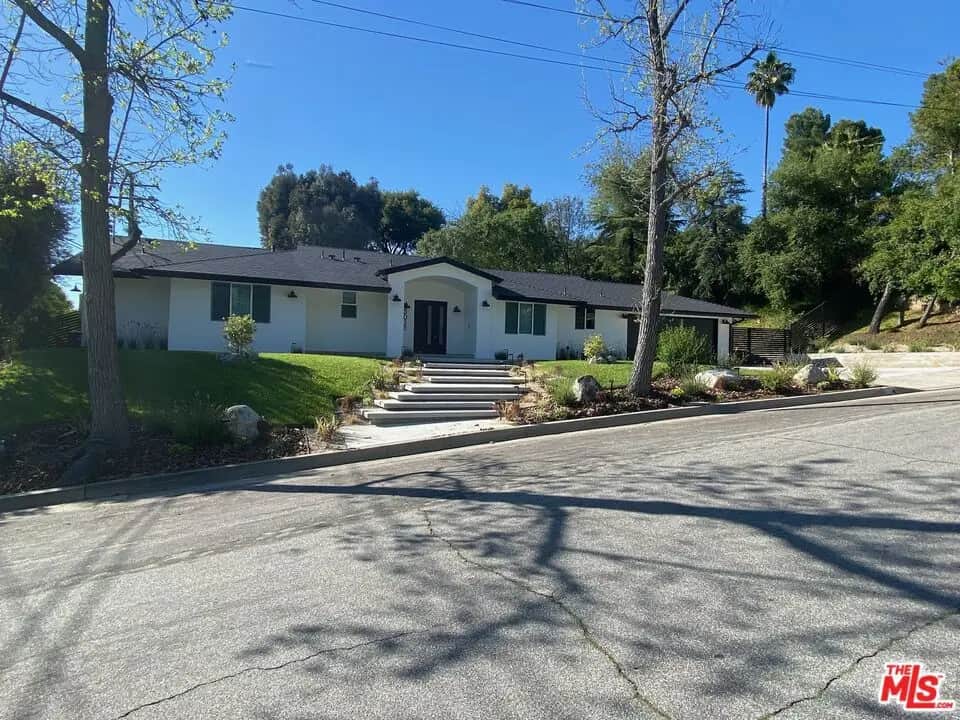 5015 Redwillow Lane, La Canada Flintridge, CA — listing photo 1
