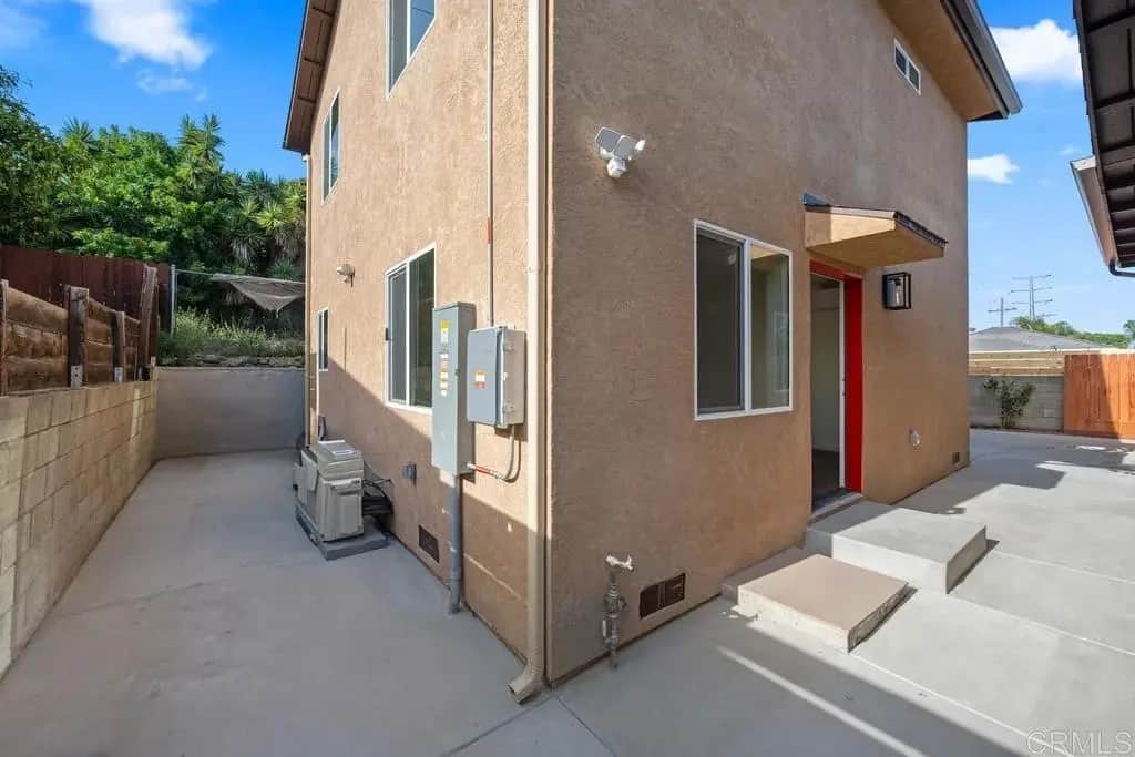 8778 Dallas St Street, La Mesa, CA — listing photo 1