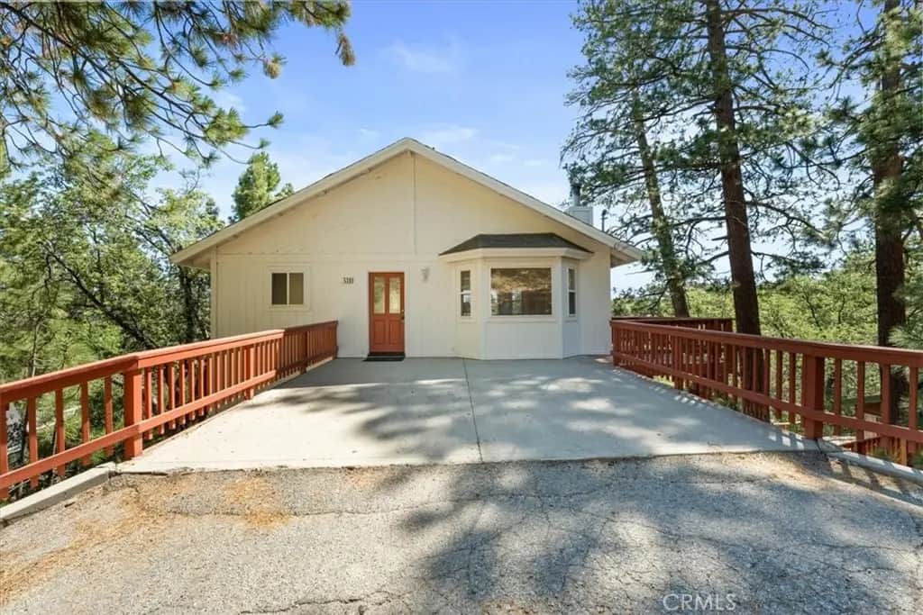 530 Villa Grove, Big Bear City, CA — listing photo 1