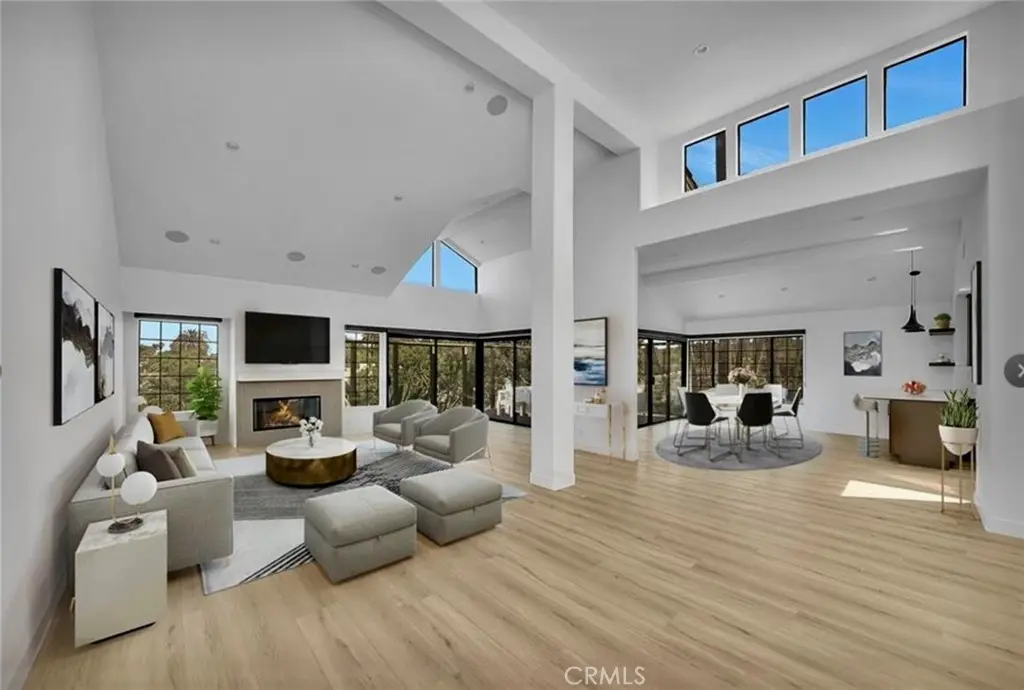 19 Sea Cove Lane 1, Newport Beach, CA — listing photo 1