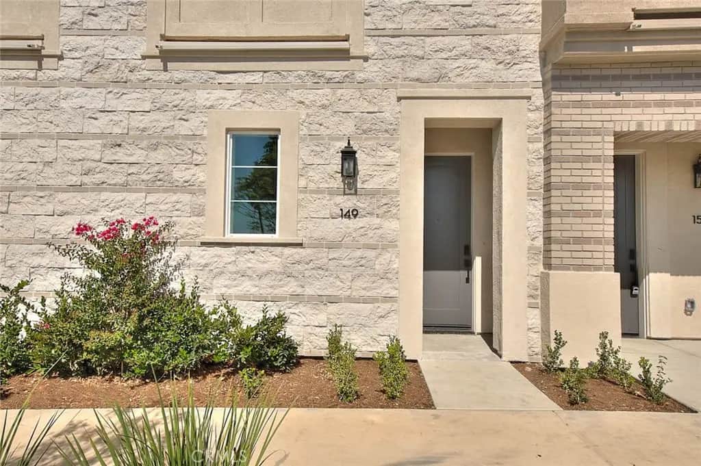 149 N 1st Avenue, Upland, CA — listing photo 1