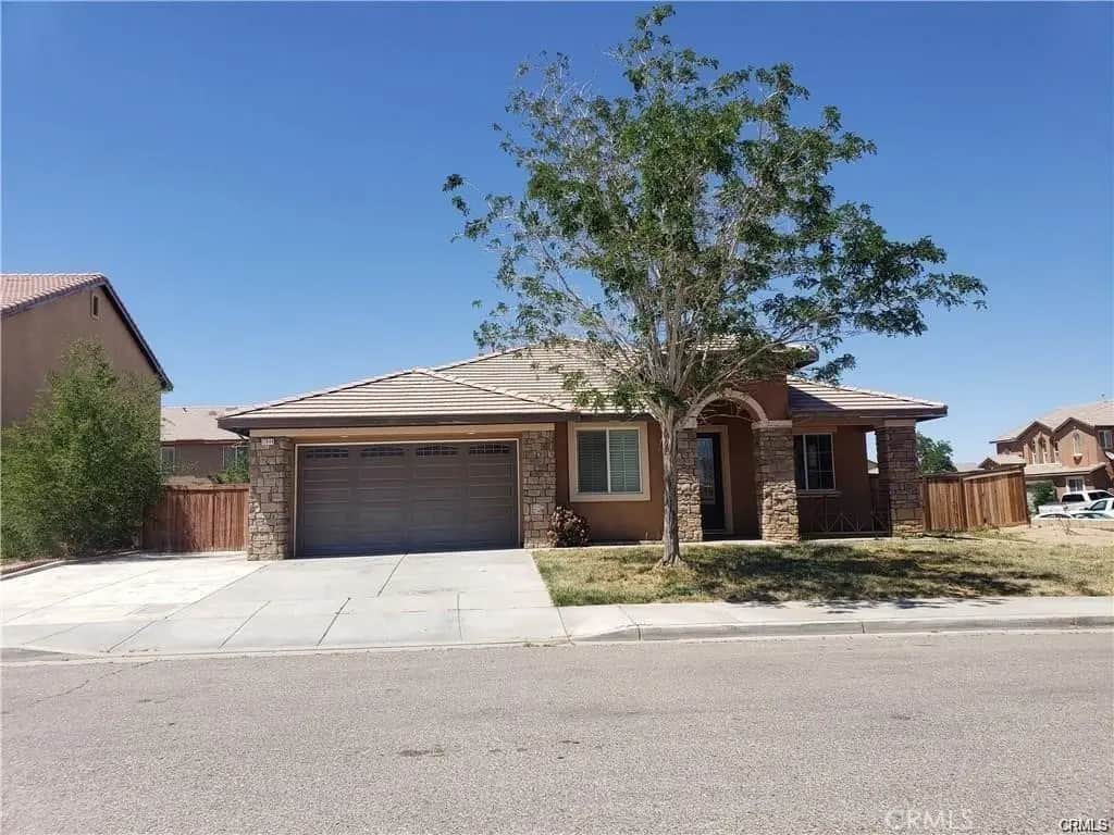 12644 Madrona St, Victorville, CA — listing photo 1
