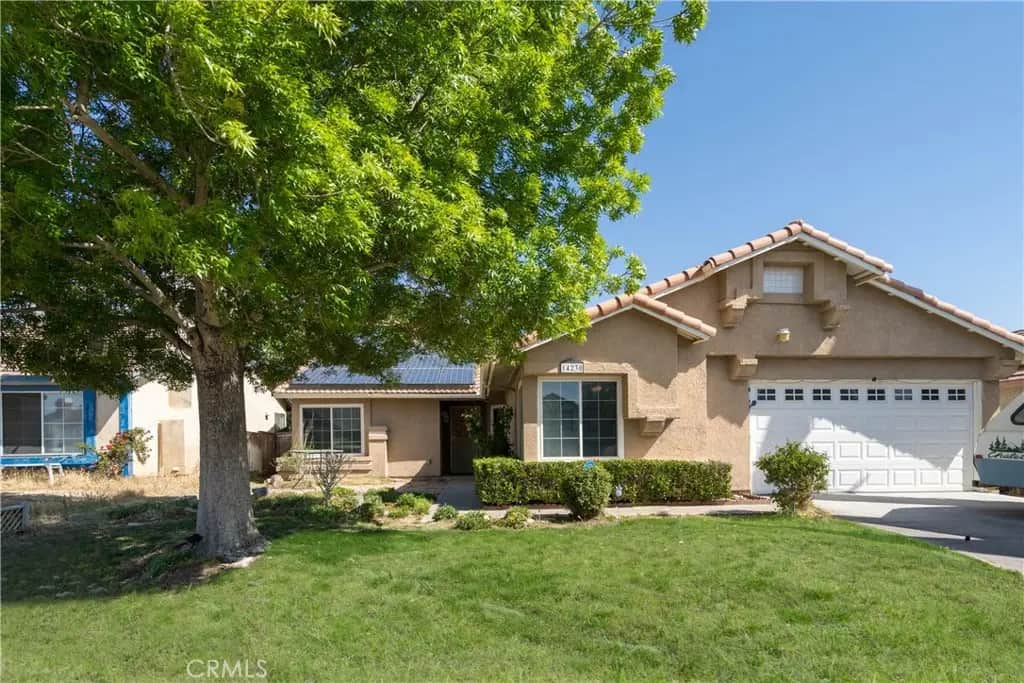14230 La Mirada, Victorville, CA — listing photo 1