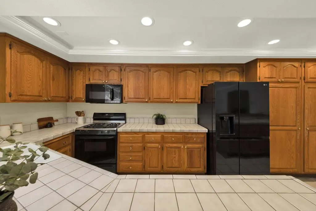 44552 La Paz Road, Temecula, CA — listing photo 1
