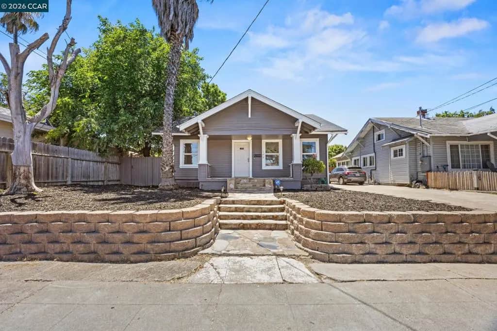 149 W 11Th St, Pittsburg, CA — listing photo 1