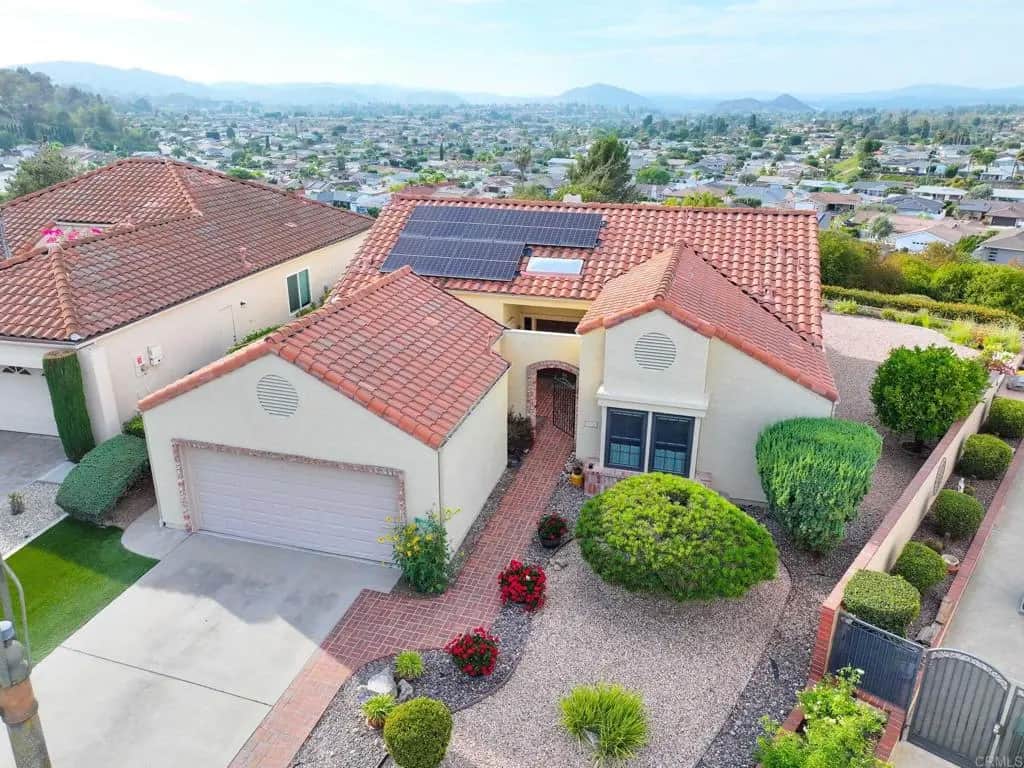 12516 Avenida Tineo, San Diego, CA — listing photo 1