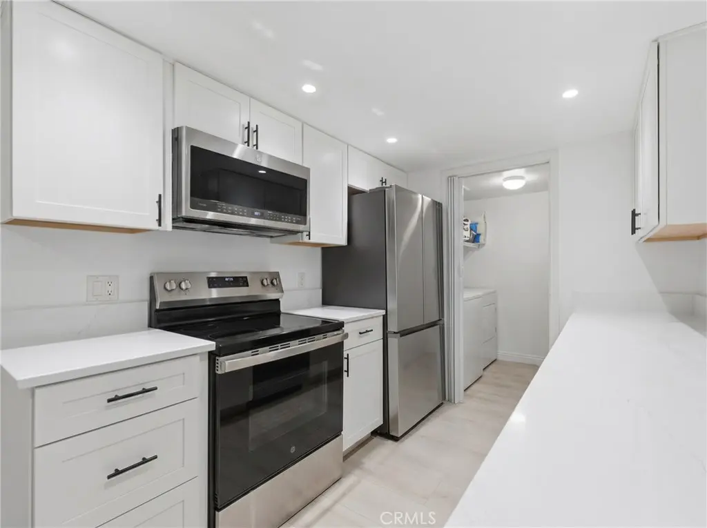 12023 Alta Carmel Court 253, San Diego, CA — listing photo 1