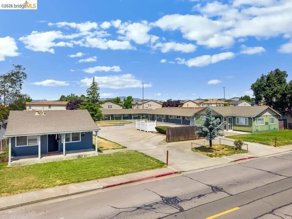 1637 Kidder Ave, Fairfield, CA — listing photo 1