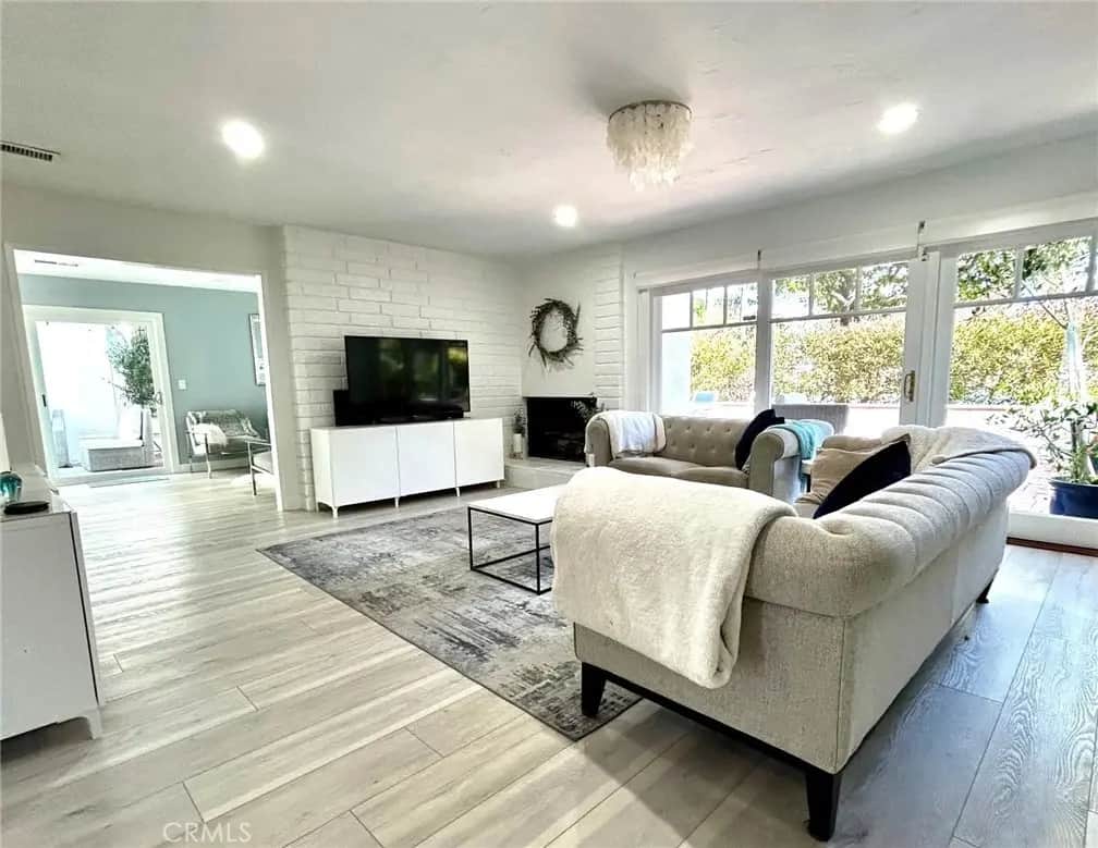 446 Vista Roma, Newport Beach, CA — listing photo 1