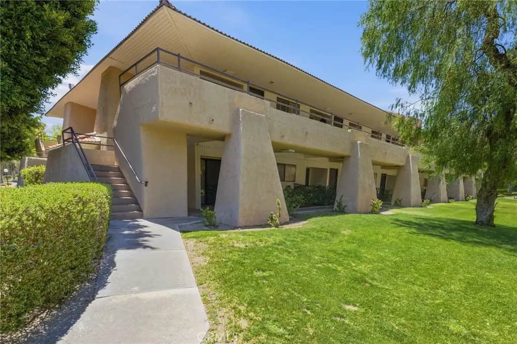 2801 N Los Felices Cir E 104, Palm Springs, CA — listing photo 1