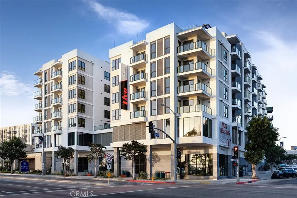 511 S Harbor 714, San Pedro, CA — listing photo 1