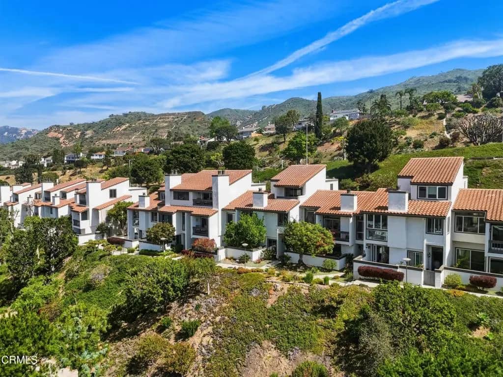 1776 Palisades Drive, Los Angeles, CA — listing photo 1