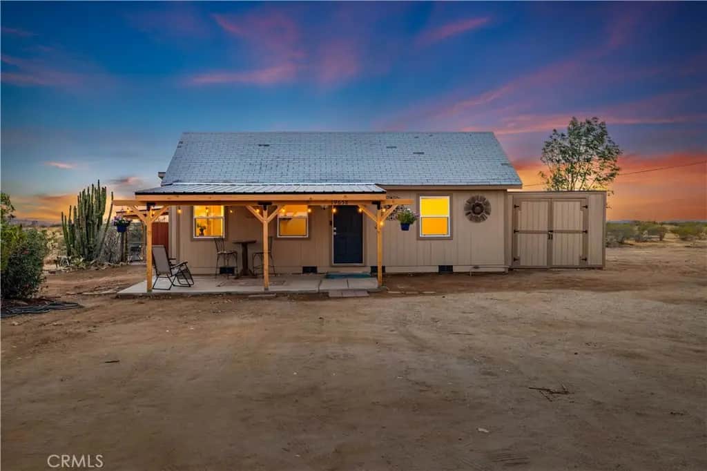 19658 E Avenue F8, Lancaster, CA — listing photo 1