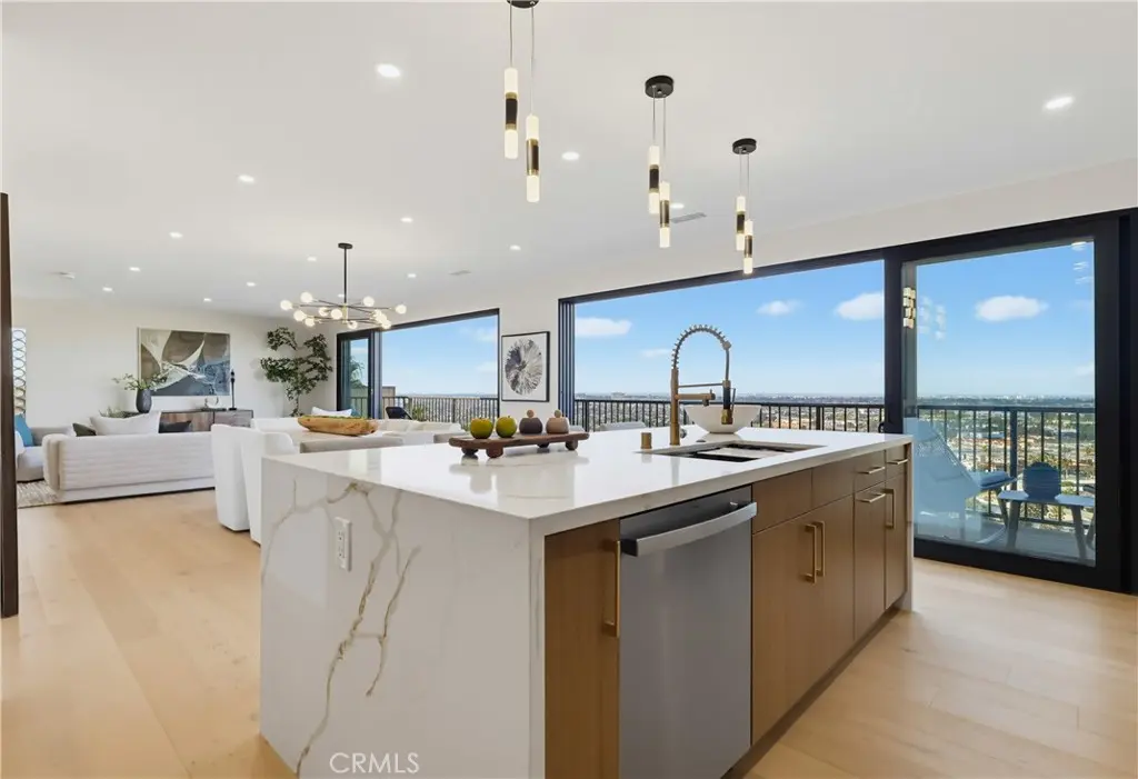 4201 Mesa, Torrance, CA — listing photo 1