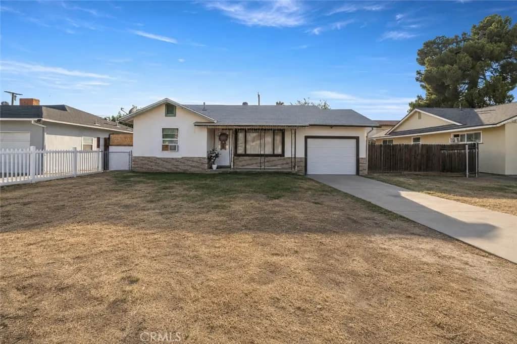415 S Harvard Street, Hemet, CA — listing photo 1