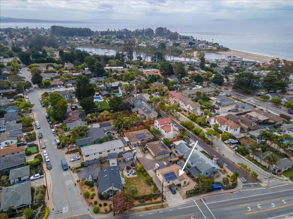 570 17th Avenue, Santa Cruz, CA — listing photo 1