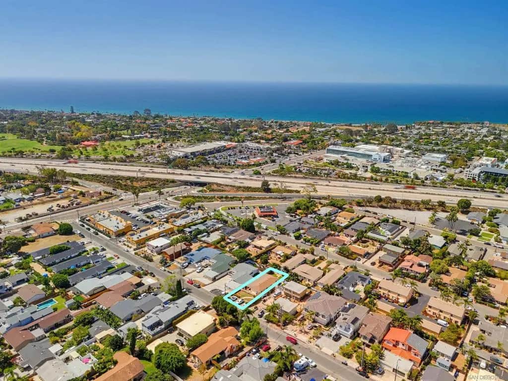 1090 Gardena Rd, Encinitas, CA — listing photo 1