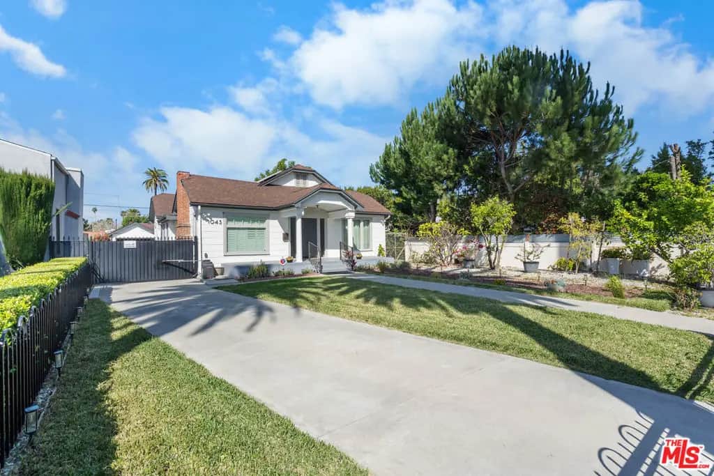 1043 S Victoria Avenue, Los Angeles, CA — listing photo 1