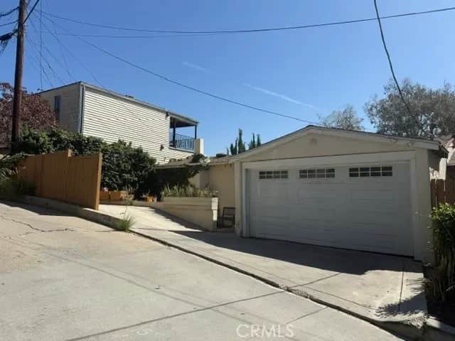 2366 Lyric, Los Angeles, CA — listing photo 1