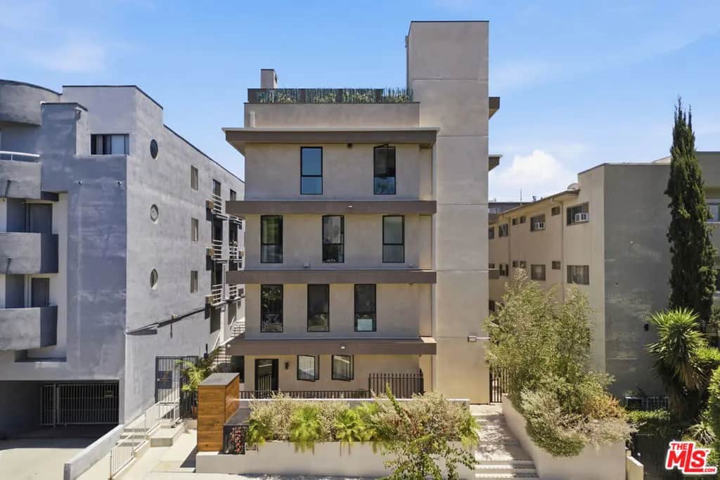 1434 N Poinsettia Place 103, Los Angeles, CA — listing photo 1