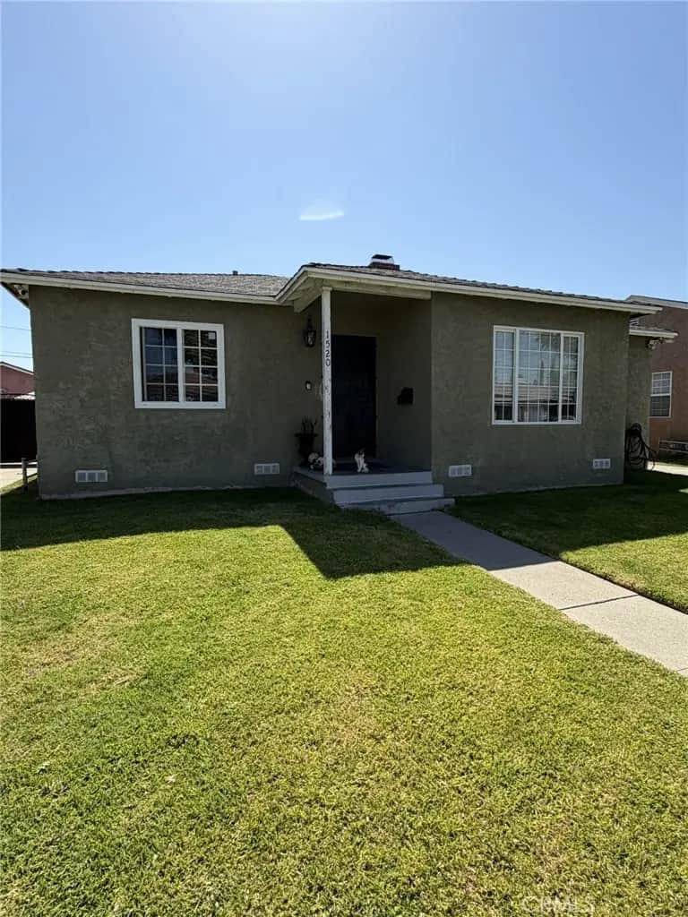 1520 S Mayo, Compton, CA — listing photo 1