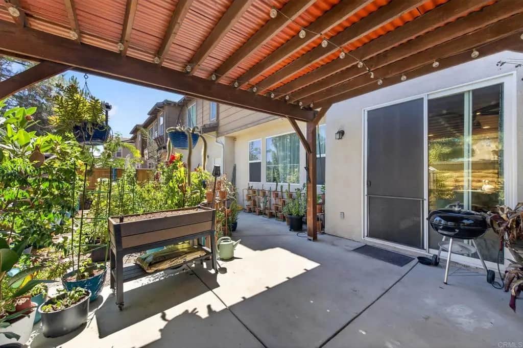 41524 Blue Canyon Avenue 3, Murrieta, CA — listing photo 1