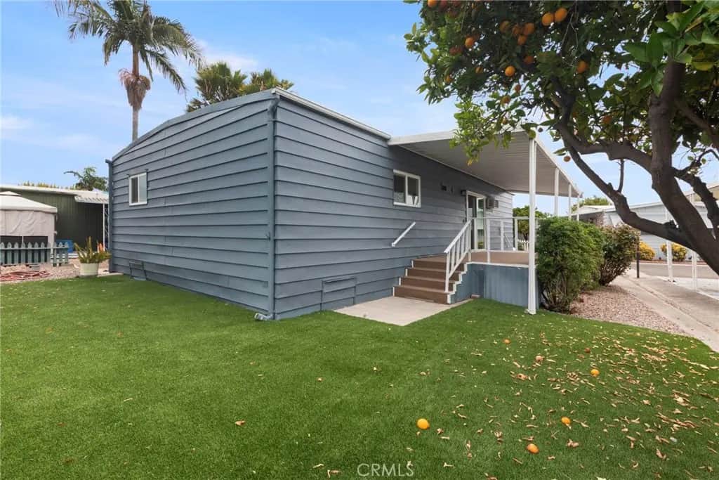 221 N El Camino Real 11, Oceanside, CA — listing photo 1
